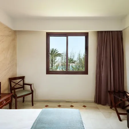 R2 Rio Calma Hotell 4*