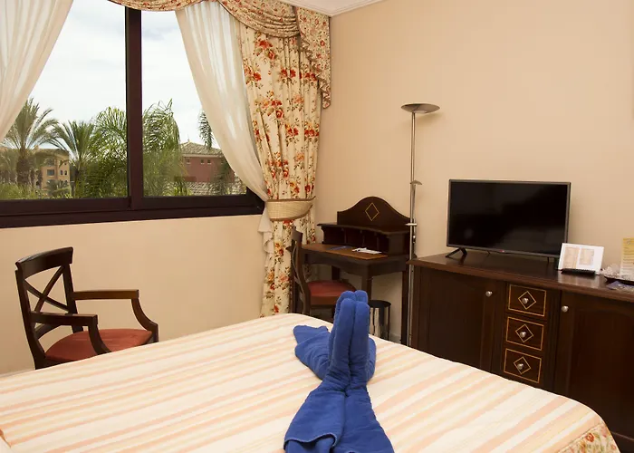 R2里卡尔马酒店 酒店 4*