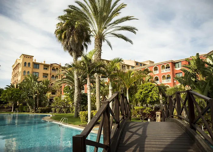 R2里卡尔马酒店 科斯塔卡玛