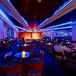 R2里卡尔马酒店 酒店